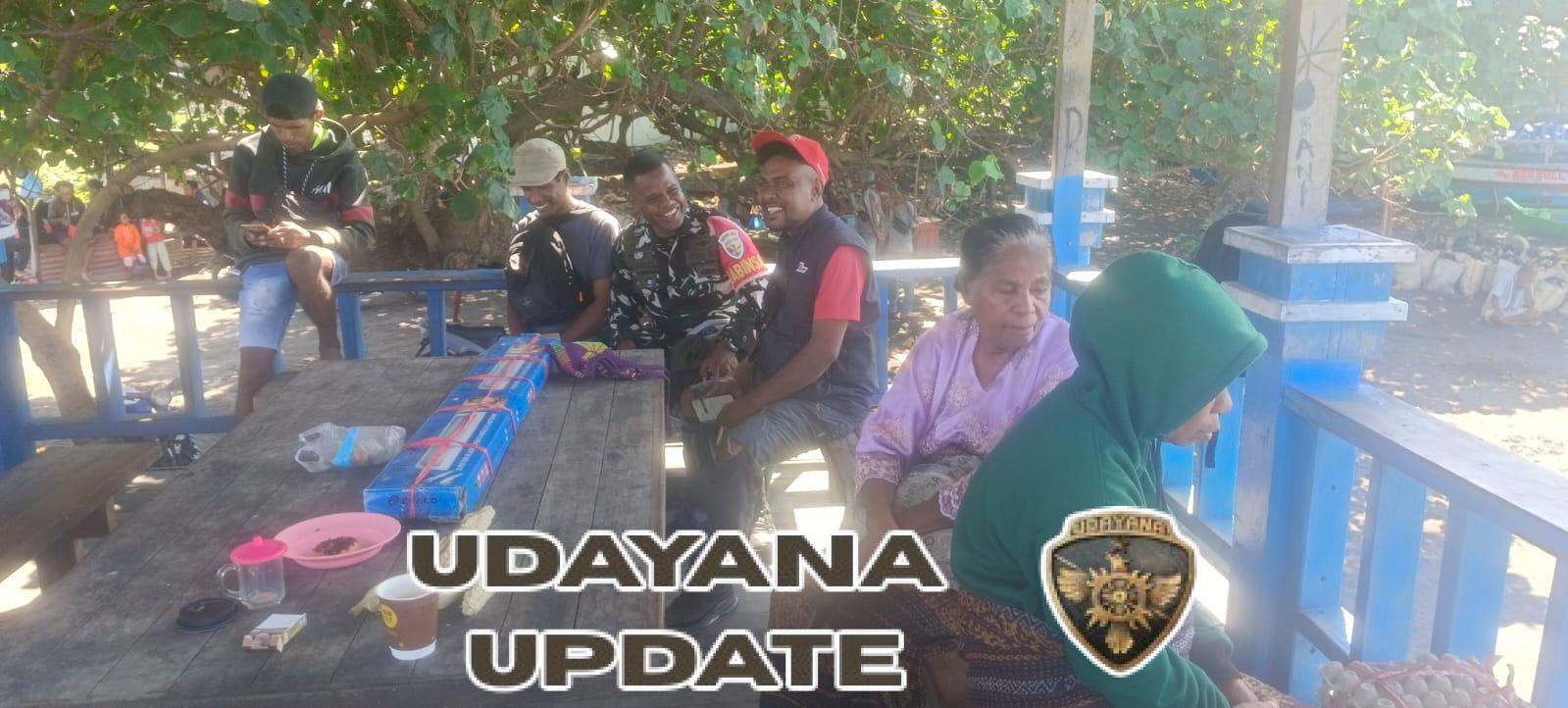 Babinsa Kodim 1602/Ende Terus Jaga Kamtibmas Melalui Komsos di Wilayah Binaan