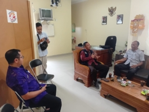 Percepat upaya penanganan permasalahan konflik sosial, Danramil 1623-01/Karangasem bersama forkopimcam hadiri rakor.