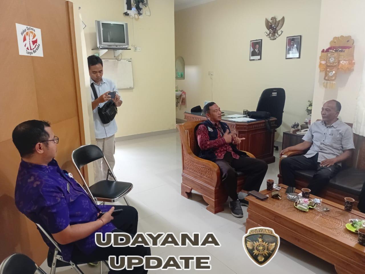 Percepat upaya penanganan permasalahan konflik sosial, Danramil 1623-01/Karangasem bersama forkopimcam hadiri rakor.