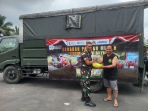 Sinergi Kodim 1616/Gianyar dan Bulog, Ratusan Warga Ubud Antusias Serbu Beras Murah