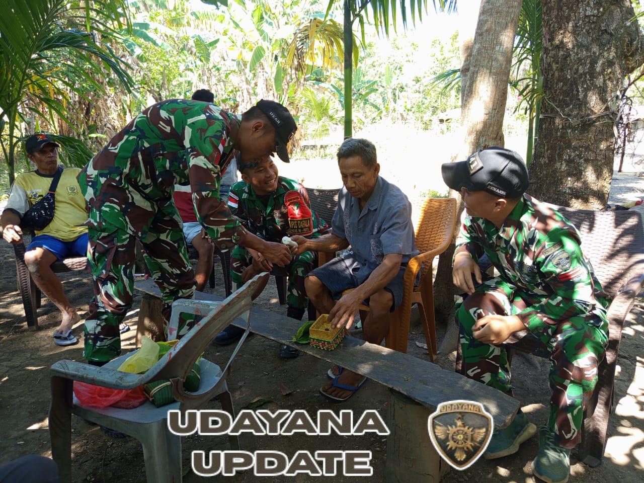 Pos Dafala Komsos Bersama Masyarakat, Makan Sirih Pinang Simbol Kekeluargaan