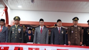 Sinergi TNI dan Pemda di Momen HUT ke-80 RI, Kasdim Hadiri Upacara di Langke Rembong