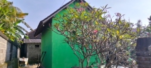 Satgas TMMD dan Warga Gotong Royong Bangun Rumah Baru untuk Nyoman Masta