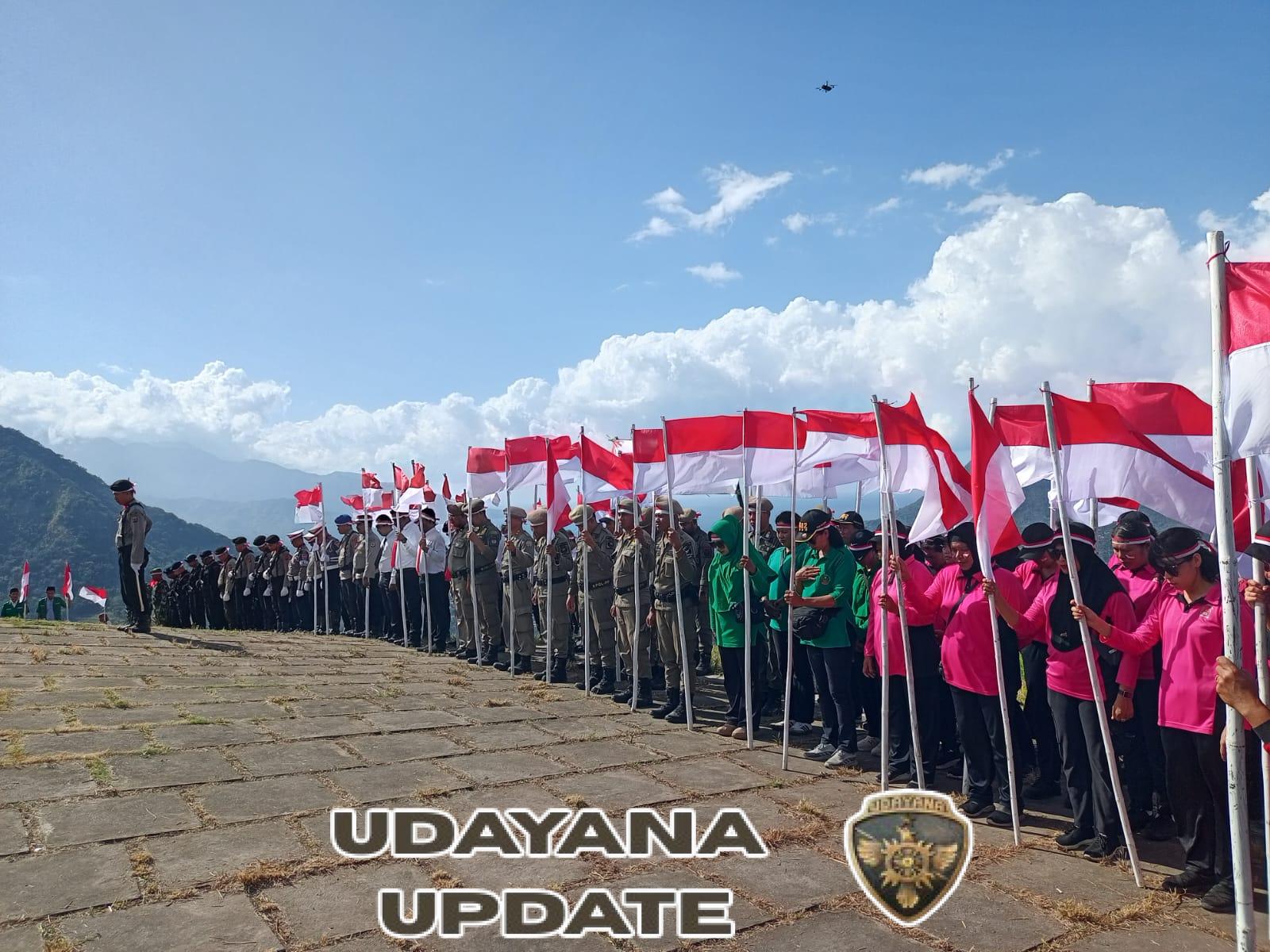 Peringati Kemerdekaan RI ke-80, Kodim 1602/Ende Kibarkan Merah Putih di Atas Bukit Kezimara