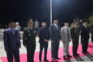 Renungan Suci HUT RI ke-80, TNI-Polri dan Forkopimda Sumbawa Kenang Jasa Pahlawan