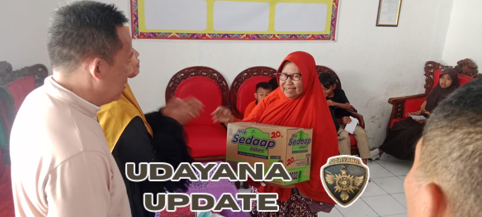 Kolonel Wirawan Eko Prasetyo Turun Langsung Berbagi Kebahagiaan dengan Anak Yatim Bima