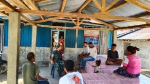 Sinergi TNI dan Masyarakat Desa Watunggere Terjalin Melalui Pamwil dan Komsos