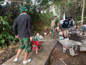 Hari ke-24 TMMD: Jalan Usaha Tani dan Saluran Air Primer di Desa Batuan Makin Nyata