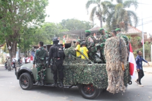 Kodim 1608/Bima Tampil Kreatif dan Semarakkan Karnaval HUT ke-80 RI Kota Bima