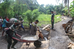 TMMD 125 Disambut Hangat Tokoh Masyarakat Desa Batuan, Anak Agung Mayun: “Ini Bukti Negara Hadir”