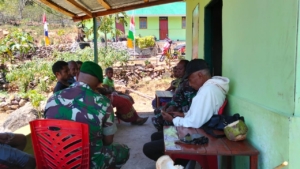 Babinsa Ajak Sekolah dan Masyarakat di Tasinifu Bentuk Generasi Disiplin dan Bebas Kenakalan Remaja