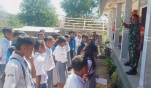 Sosialisasi Wawasan Kebangsaan dan Pancasila, Babinsa Koramil 1618-05/Biut Kunjungi SMK Negeri Feotleu