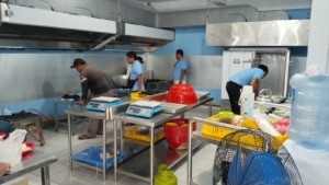 Tingkatkan Standar Dapur Sosial, Yayasan Widya Dharma Bali Gelar Simulasi Bersama TNI-Polri.