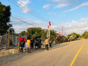 Gapura Merah Putih, Sederhana Namun Penuh Makna Hasil Karya Pos Salore dan Masyarakat Tulakadi