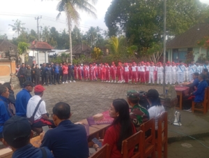 Jelang HUT RI ke-80, Aparat Desa Yangapi Pastikan Lomba Gerak Jalan Aman