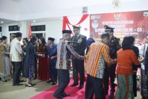 Pemda Kab. TTS Melaksanakan Syukur HUT RI Ke-80 Dengan Tos Kenegaraan, Dandim 1621/TTS Hadiri