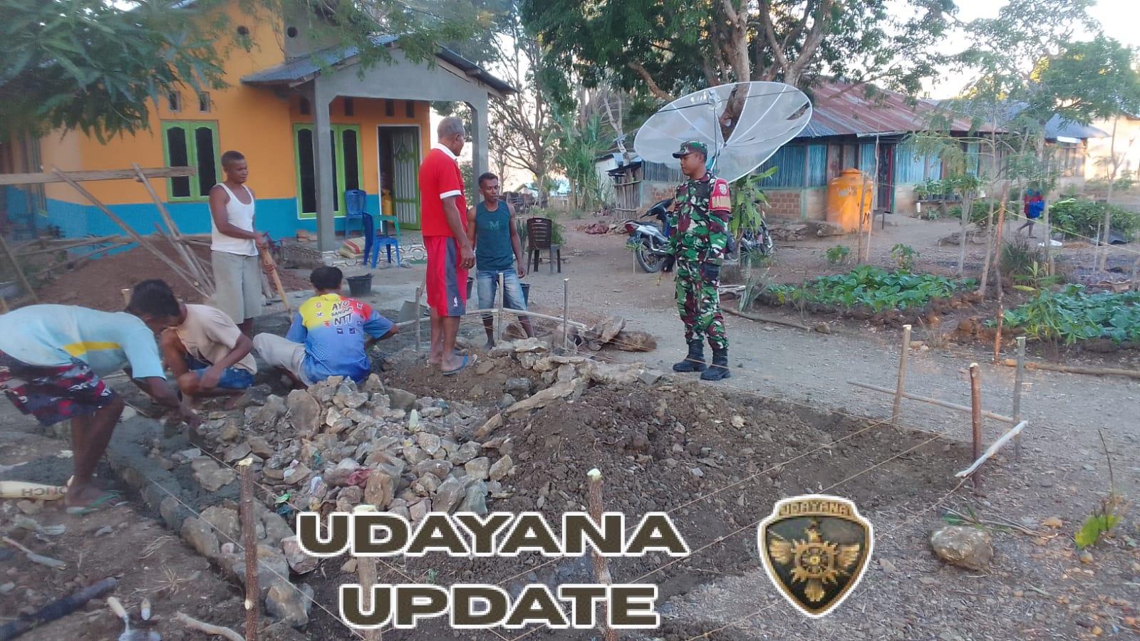 Babinsa dan Warga Desa Benuan Buktikan Kekuatan Kebersamaan Dalam Gotong Royong