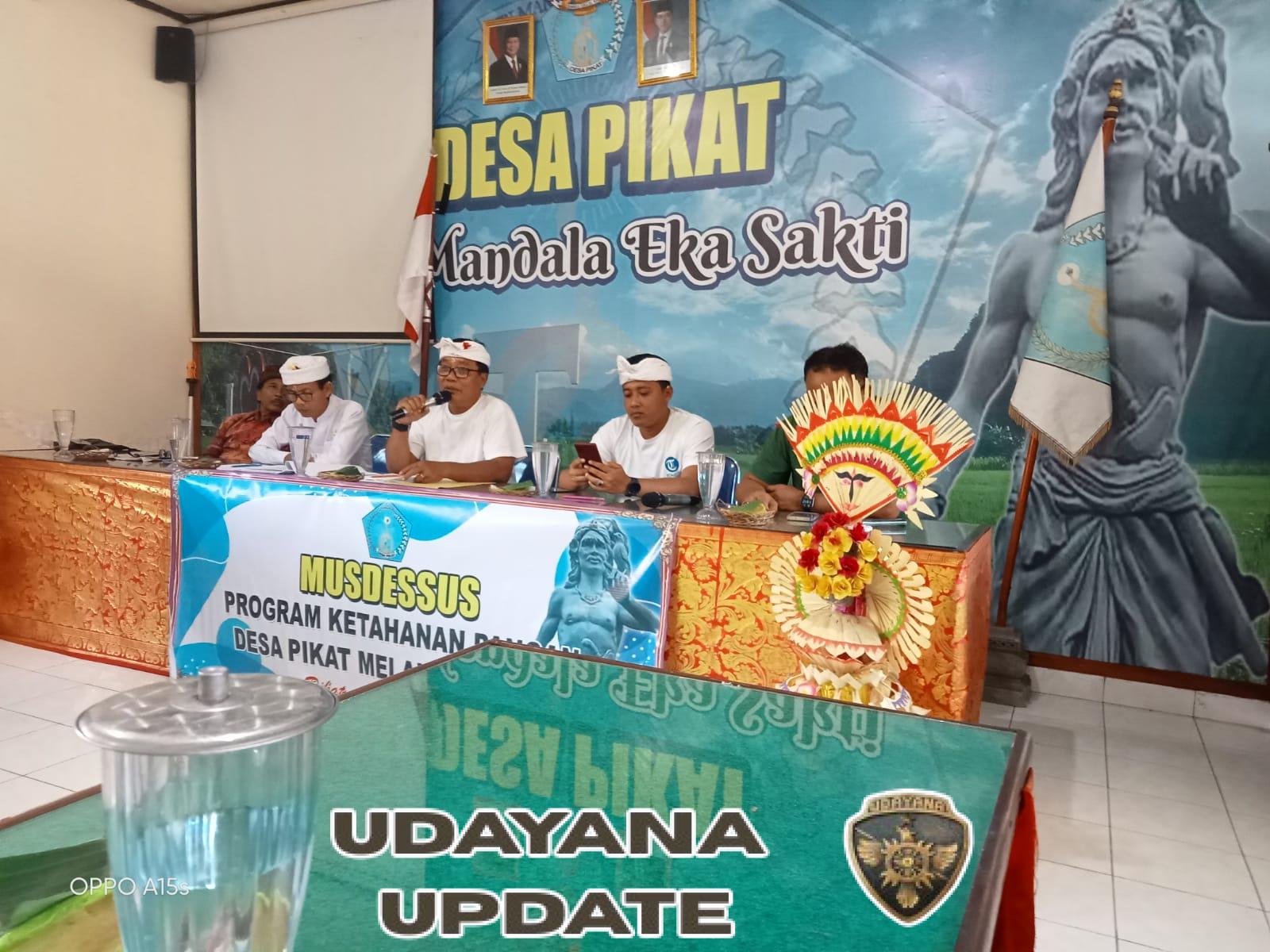 Musdesus Desa Pikat Bahas Hanpangan, Serda Anom Harap Bumdes Mengelola Dengan Baik Dan Trasparan