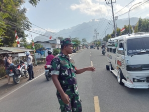 Babinsa Koramil 1602-01/Ende Aktif Pantau Kegiatan Jelang Hari Kemerdekaan