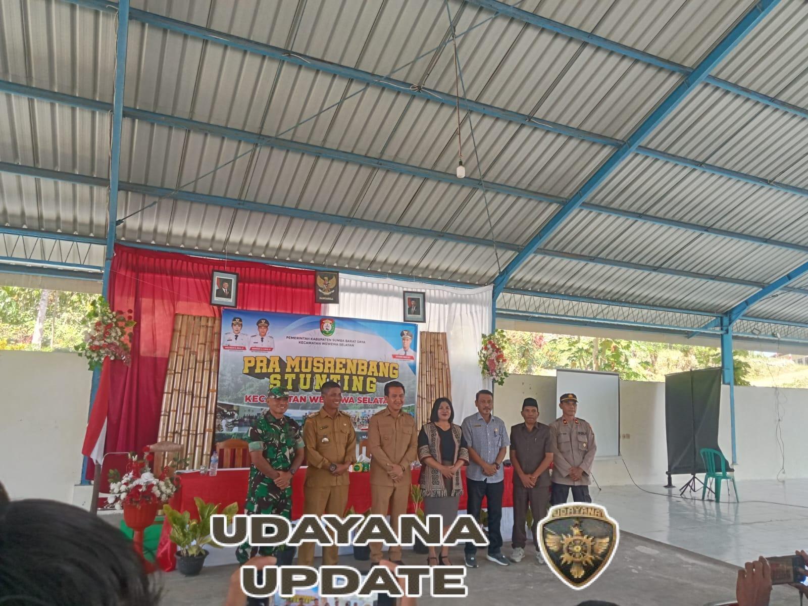 Danramil 01/Laratama Hadiri Rembug Stunting, Menegaskan Pentingnya Kolaborasi Dan Sinergi Seluruh Pihak Untuk Menangani Serta Mencegah