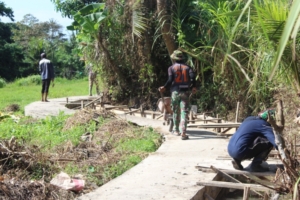 Satgas TMMD Gianyar Terus Hadirkan Bukti Nyata Kemanunggalan TNI dan Rakyat Lewat Jalan Usaha Tani