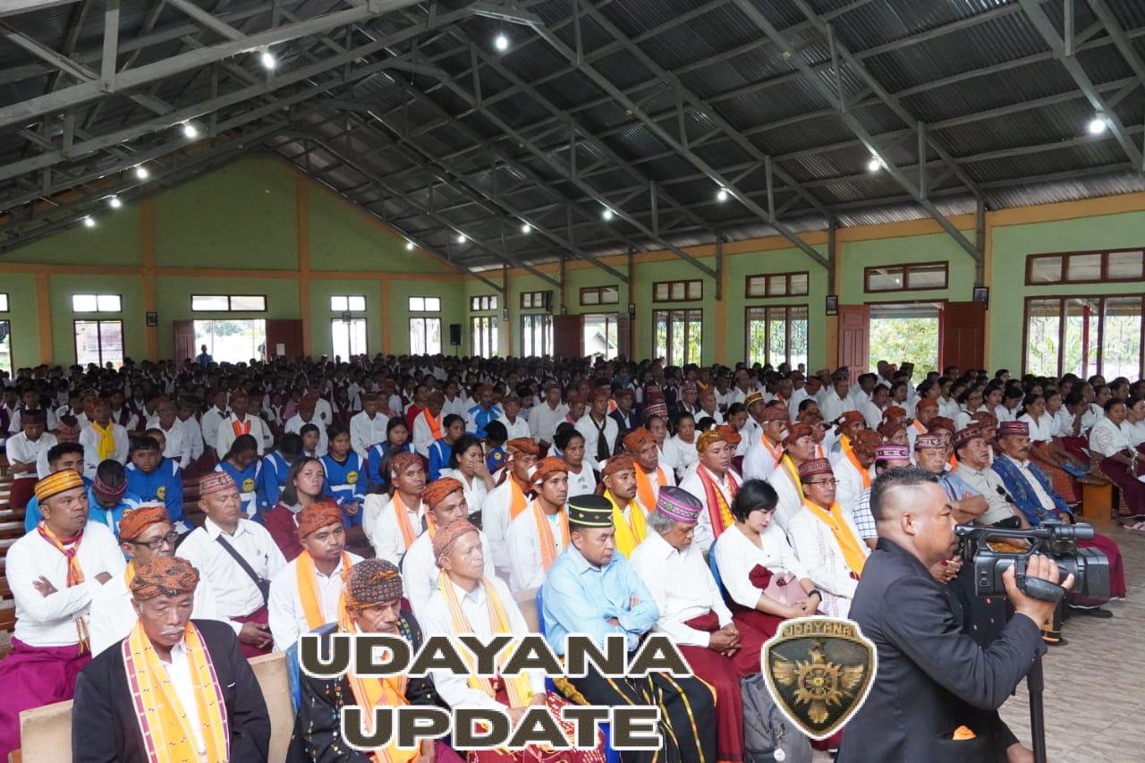 Kehadiran TNI Meriahkan Penyambutan Pater RP. Servasius di Paroki Narang