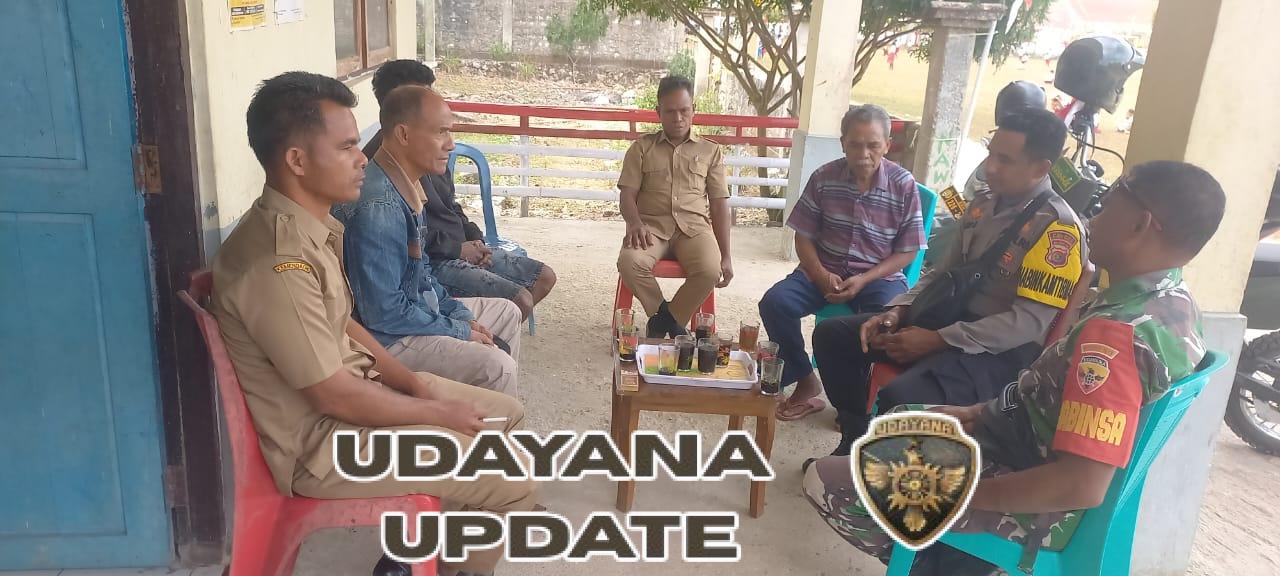 Komsos Babinsa dan Bhabinkamtibmas Wujudkan Desa Kondusif di Kecamatan Loli