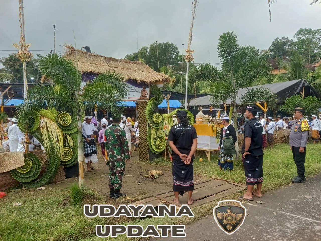 Kawal Pelaksanaan Upacara Pitra Yadnya, Wujud Nyata Kontribusi Babinsa Batukandik Dalam Kegiatan Di Wilbin