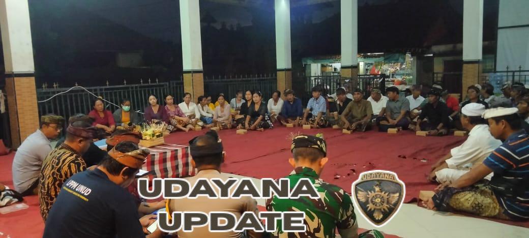 Hadiri Pengukuhan Kelihan Banjar Adat, Wujud Nyata Dukungan Babinsa Satra Terhadap Kelestarian Adat