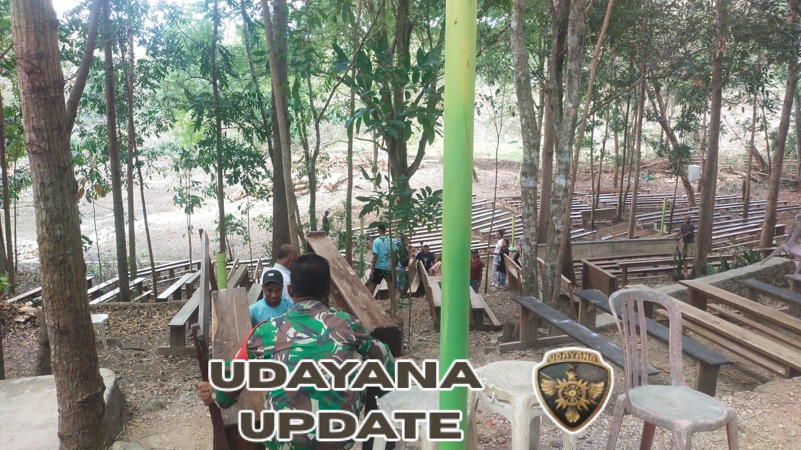 Semangat Persatuan, Babinsa dan Generasi Muda Katolik Bersihkan Rumah Ibadah