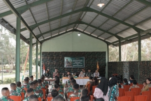 Kompi Senapan C Yonif 744/SYB Kabupaten Kefa menerima kunjungan kerja Danbrigif 21/Komodo.