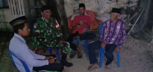 Patroli Malam Babinsa dan Warga Jambu Perkuat Kamtibmas