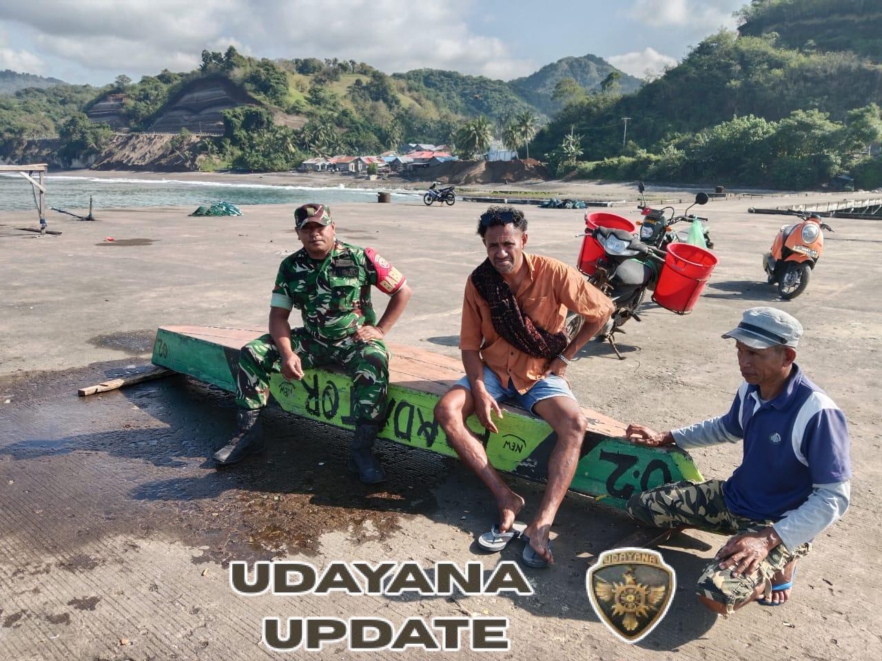 Kopda Kosmas Kerhi Lakukan Monitoring dan Komsos di Pantai Wajakea Jaya