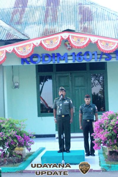 Kasdim 1601/Sumba Timur,Jadi Irup Upacara Senin,Ajak Prajurit Jaga Profesionalisme