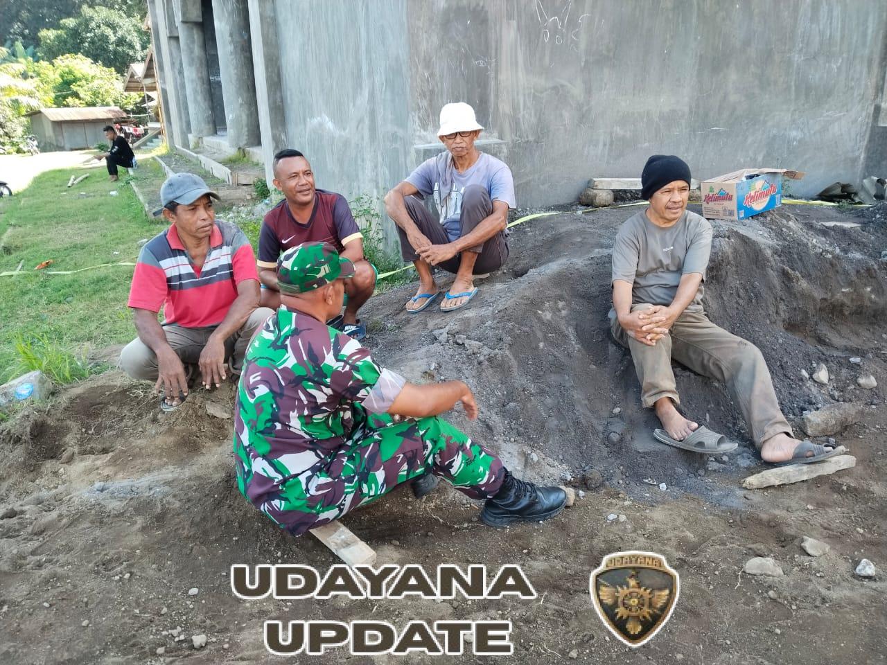 TNI AD Perkuat Kamtibmas dengan Kegiatan Monitoring dan Komsos di Desa Reworena