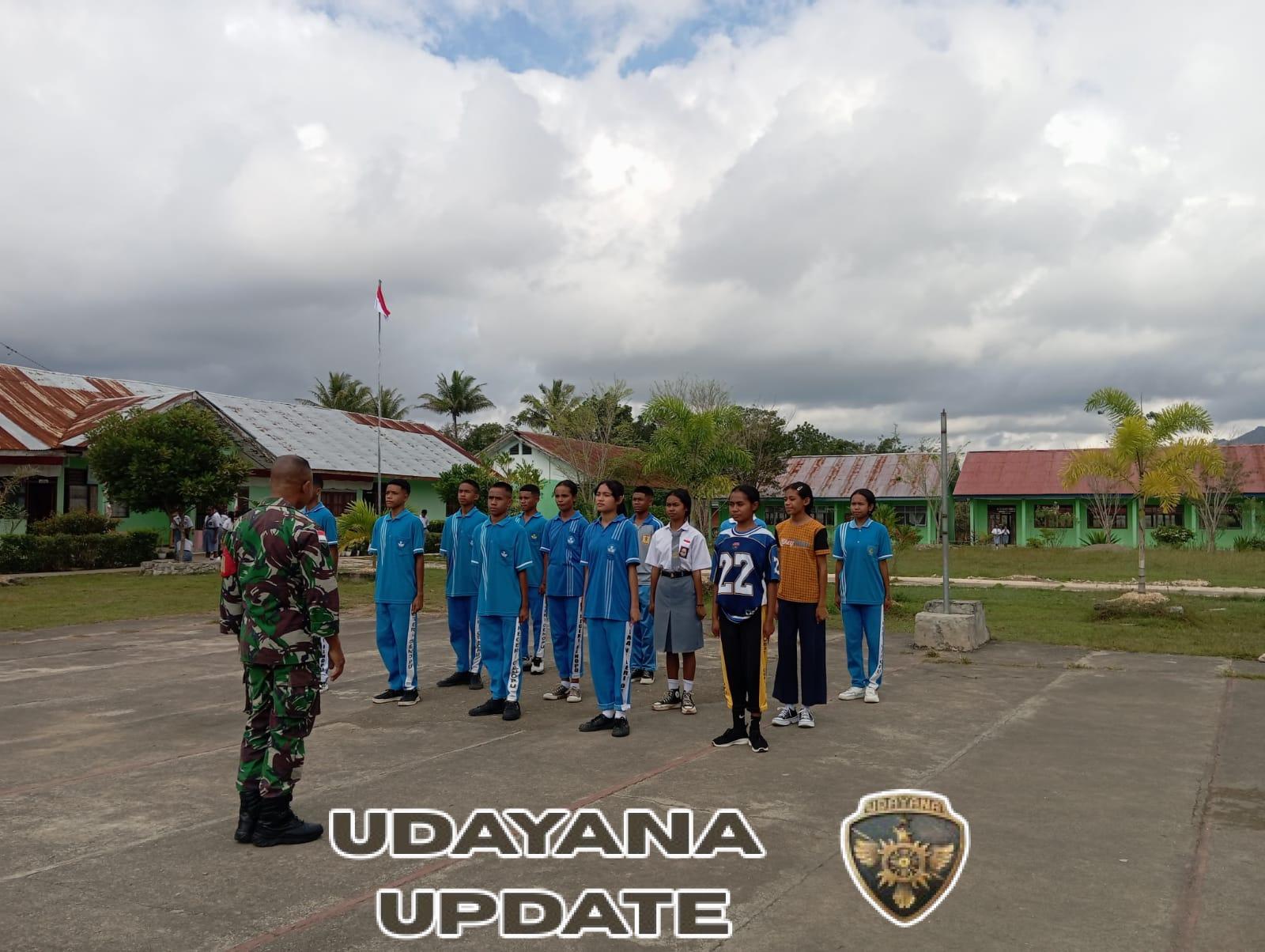 Persiapkan HUT RI ke-80, Babinsa Koramil 1618/Bisel Laksanakan Pelatihan Paskibraka di Biboki Tanpah