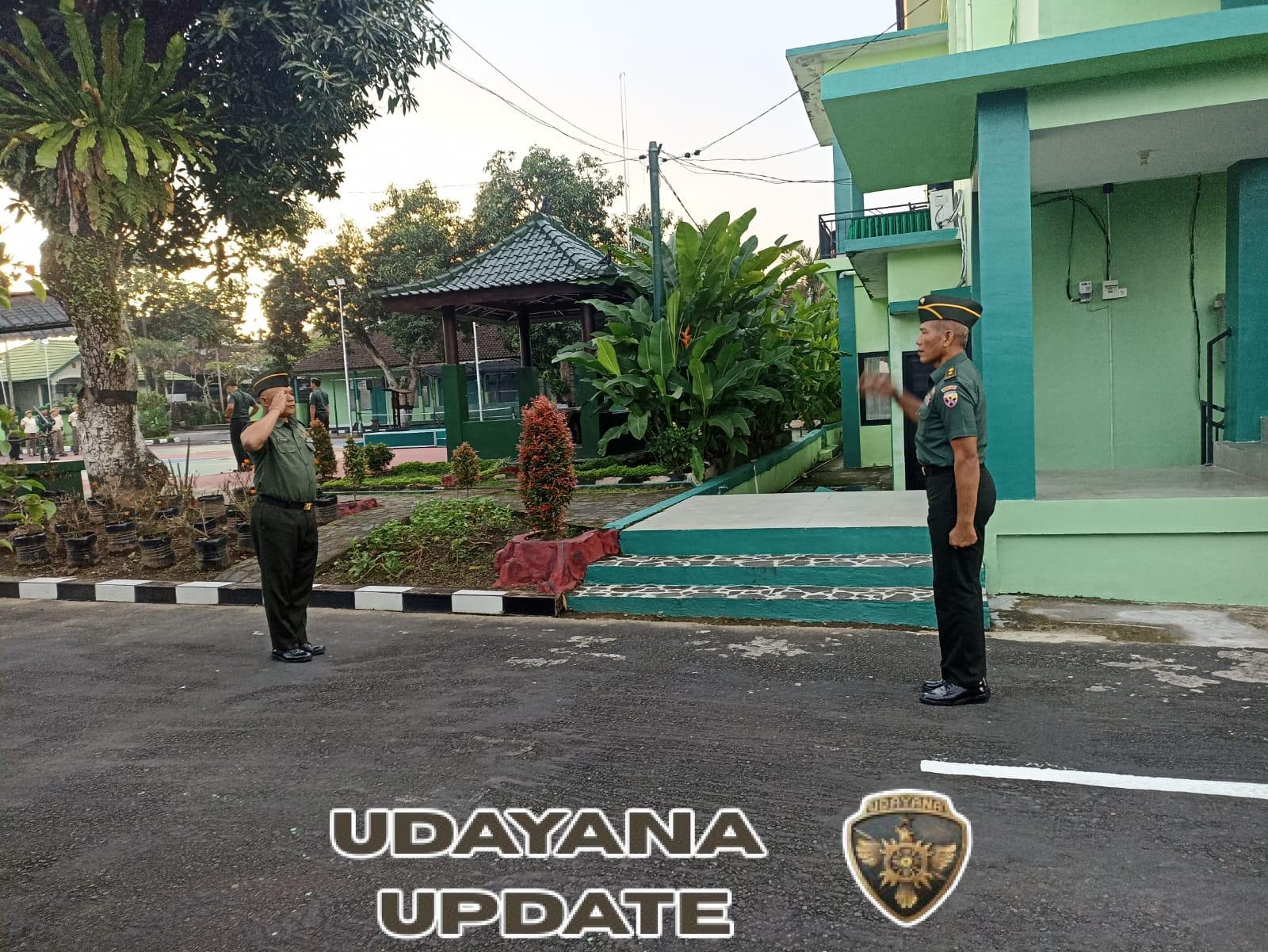 Kasdim Klungkung Pimpin Upacara Bendera Hari Senin
