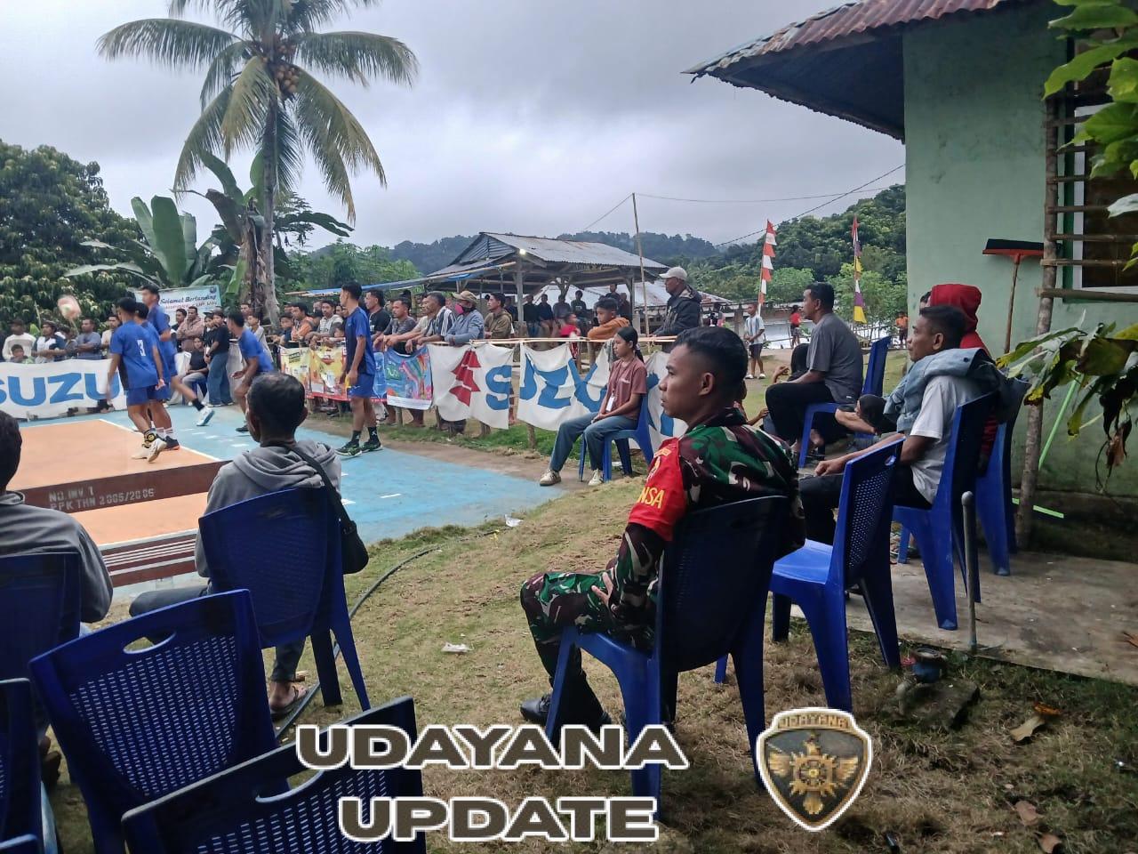 Babinsa Koramil 1602-01/Ende Amankan Turnamen Bola Voli Imapare Cup VIII di Desa Jegharangga