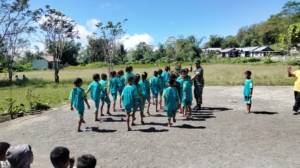 Membangun Karakter Anak Bangsa, Babinsa Latih PBB di SDI Waruwaja, Ngada