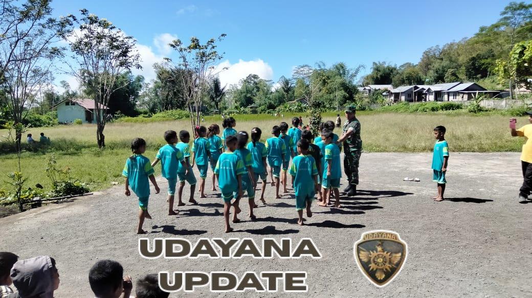 Membangun Karakter Anak Bangsa, Babinsa Latih PBB di SDI Waruwaja, Ngada