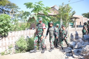 Mayor Inf Dahlan Tinjau Langsung Pembangunan Jembatan Kalabeso–Labuan Burung