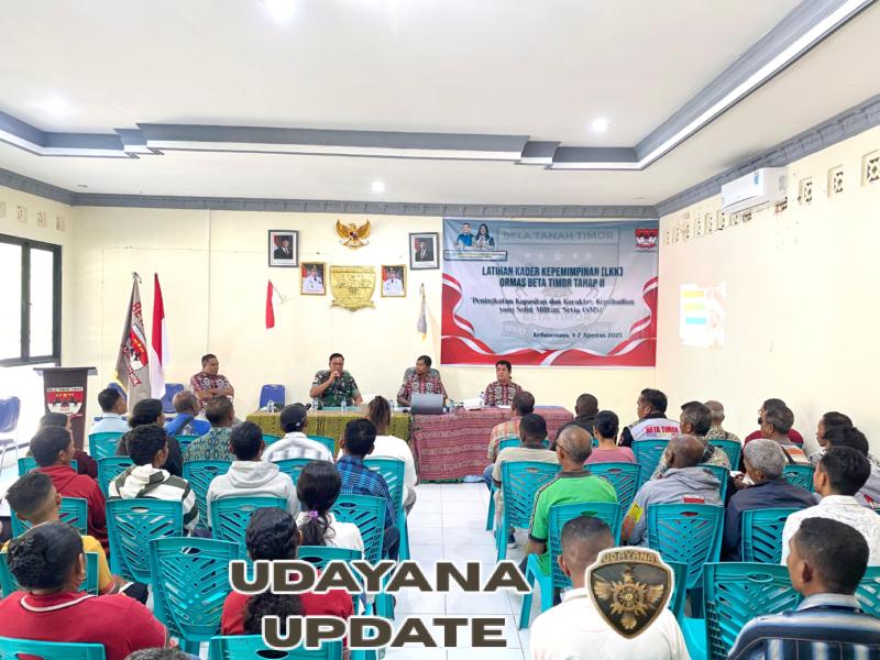 Dandim 1618/TTU Berikan Materi Wawasan Kebangsaan pada Pelatihan Dasar Kader Beta Timor