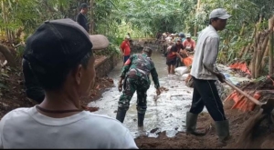 Sinergi antara aparat TNI dan masyarakat dalam menjaga infrastruktur pertanian