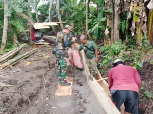 TMMD 125: Jalan Penghubung Antarbanjar Terwujud Berkat Sinergi TNI dan Kepala Dusun