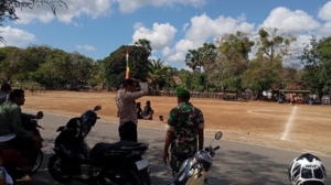 Babinsa Pantai Baru Amankan Turnamen Sepak Bola HUT RI ke-80 di Olafuliha’a