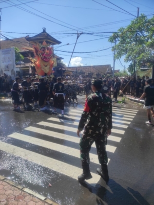 Babinsa Timuhun Dan Kamasan, Gelar Pengamanan Upacara Keagamaan