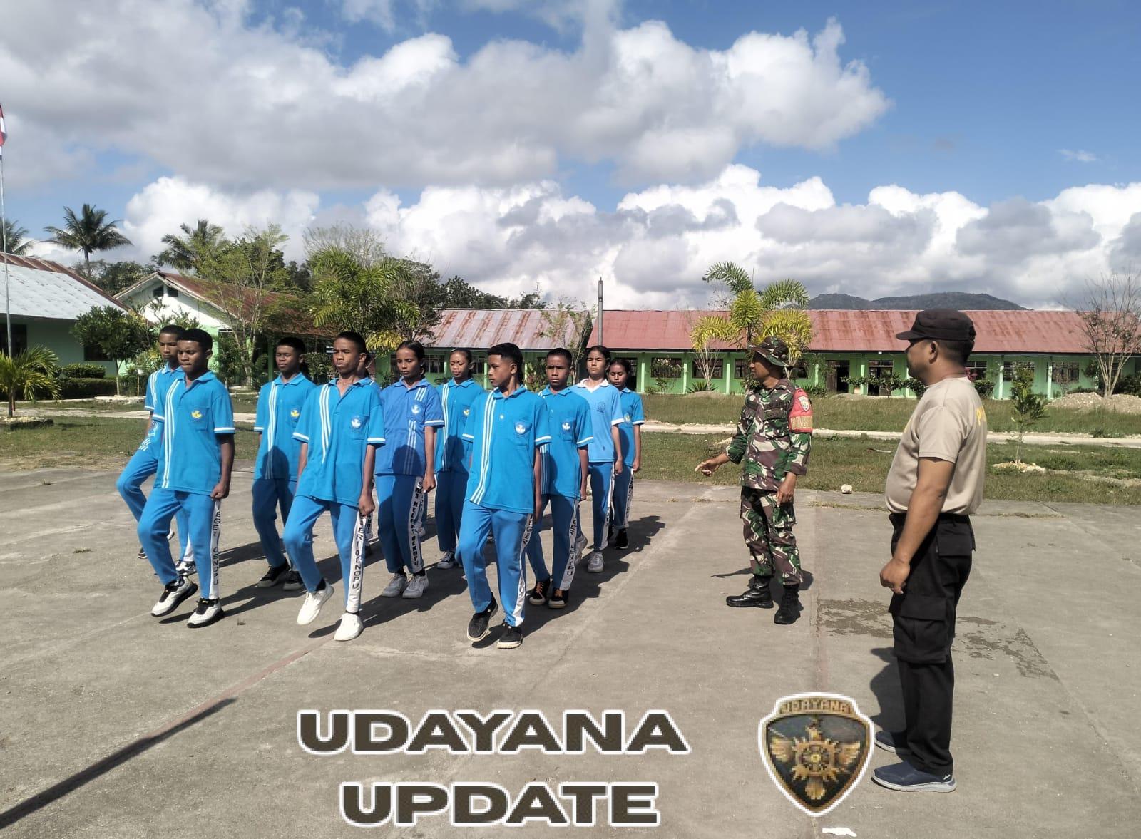 Sinergi TNI-Polri Latih Paskibraka Tingkat Kecamatan di Desa Teba