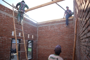 Progres RTLH TMMD ke-125 di Sumbawa Capai 95 Persen, Warga Antusias