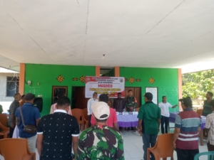 Kodim 1602/Ende: Babinsa Kawal Proses Revisi RPJMDES di Desa Ngalokoja