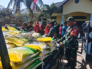 Operasi Pasar Murah di Kelurahan Kolo Berjalan Lancar, TNI Pastikan Keamanan dan Ketertiban